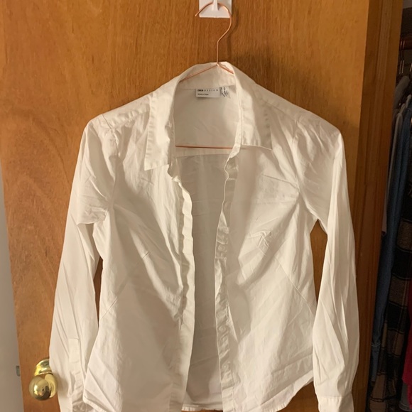 ASOS design petite white button down top - Picture 2 of 4
